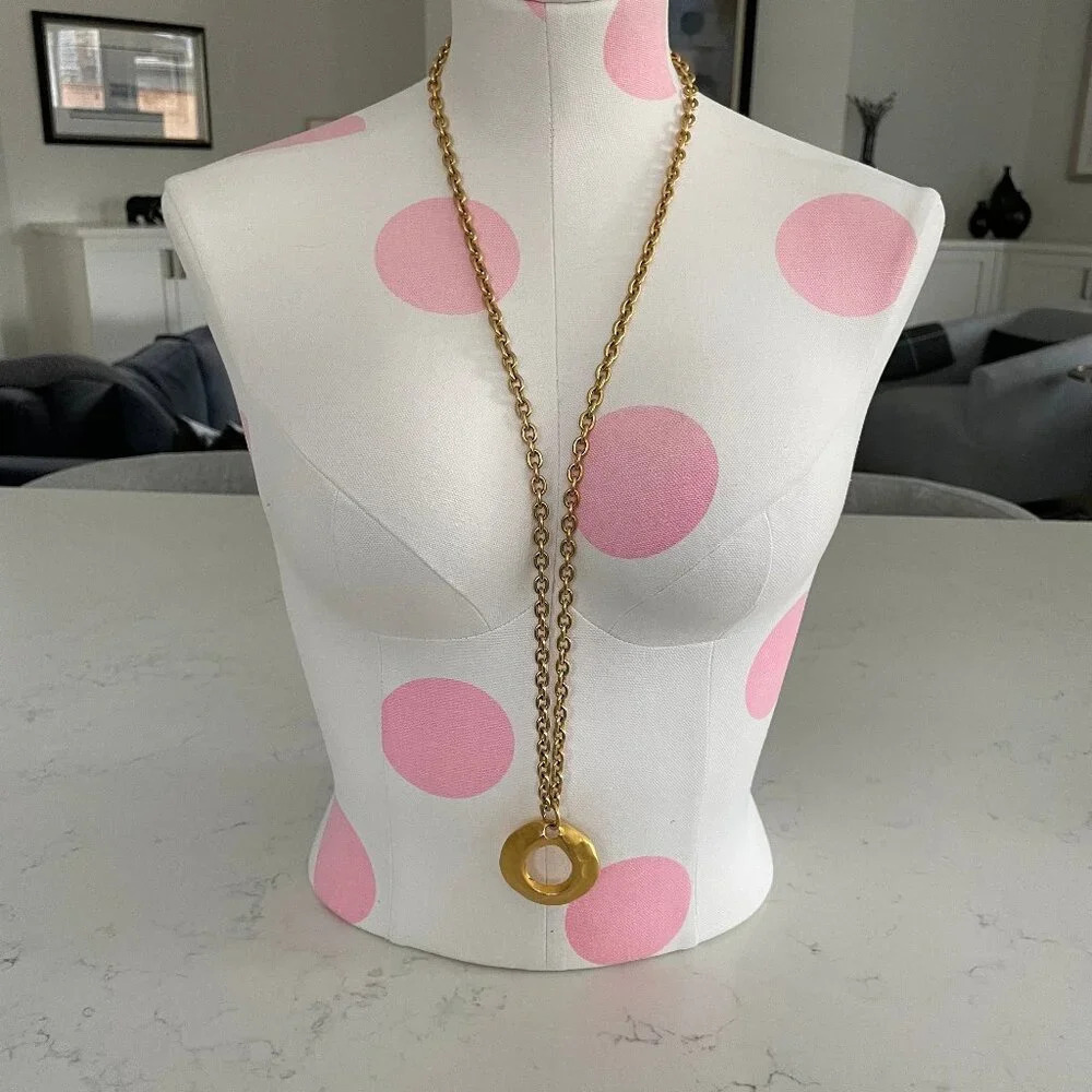 Simon Chang Vintage Metal Chain Link Circle Pendant Necklace Yellow Gold Sz OS